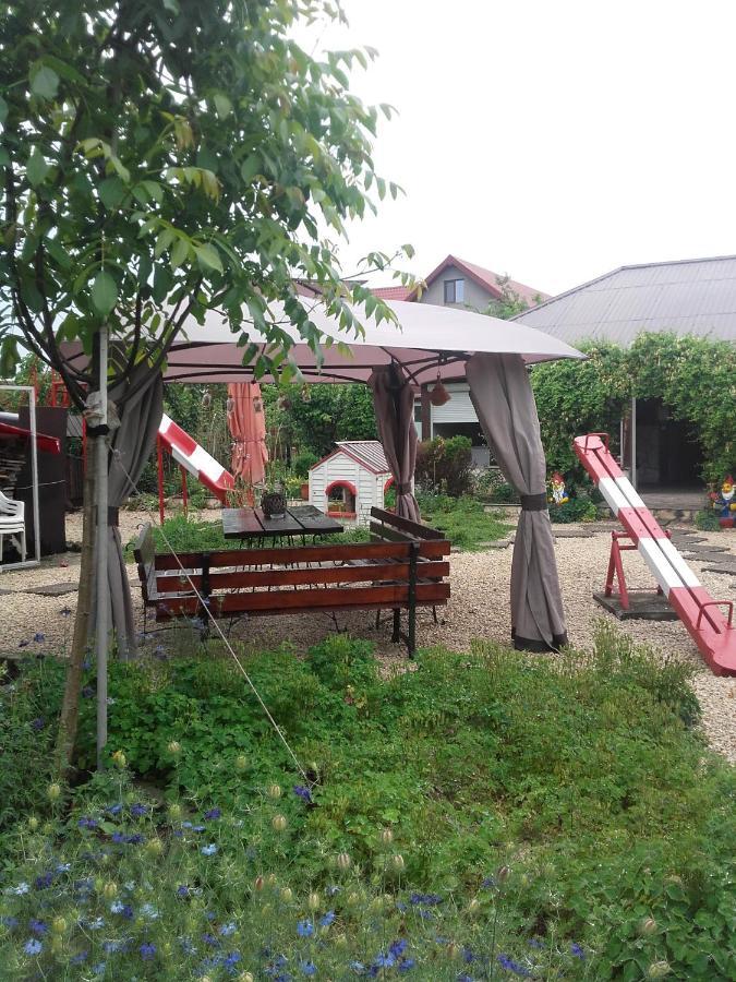 Casa Ellamy Hotell Două Mai Exteriör bild