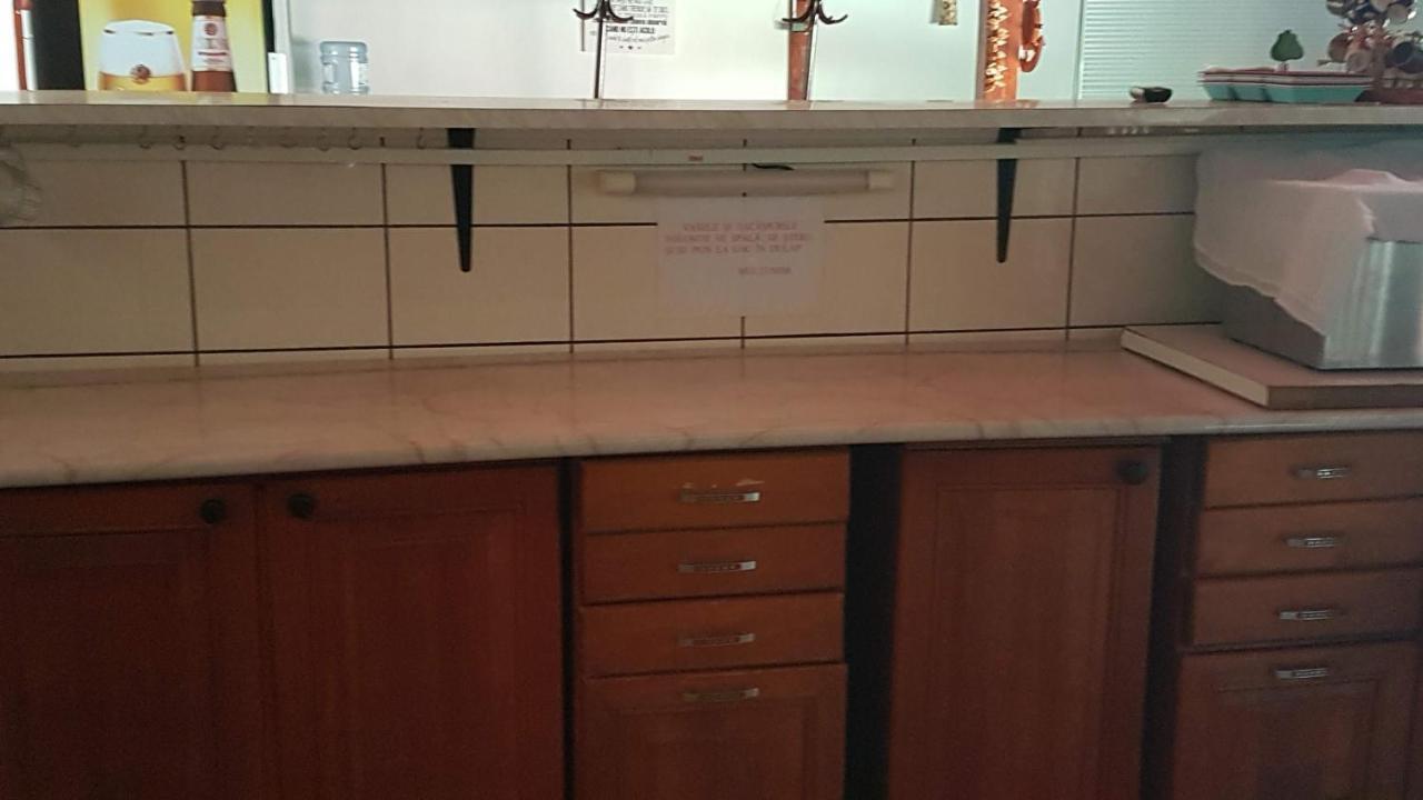 Casa Ellamy Hotell Două Mai Exteriör bild