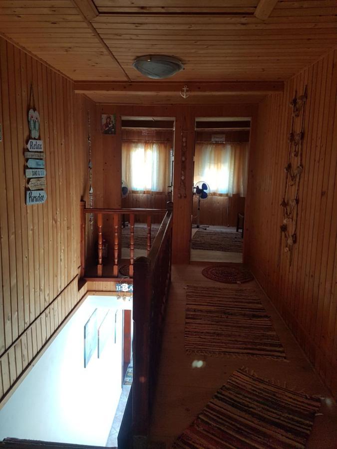 Casa Ellamy Hotell Două Mai Exteriör bild