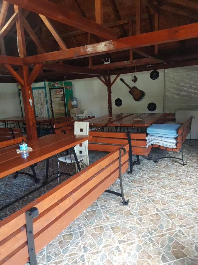 Casa Ellamy Hotell Două Mai Exteriör bild