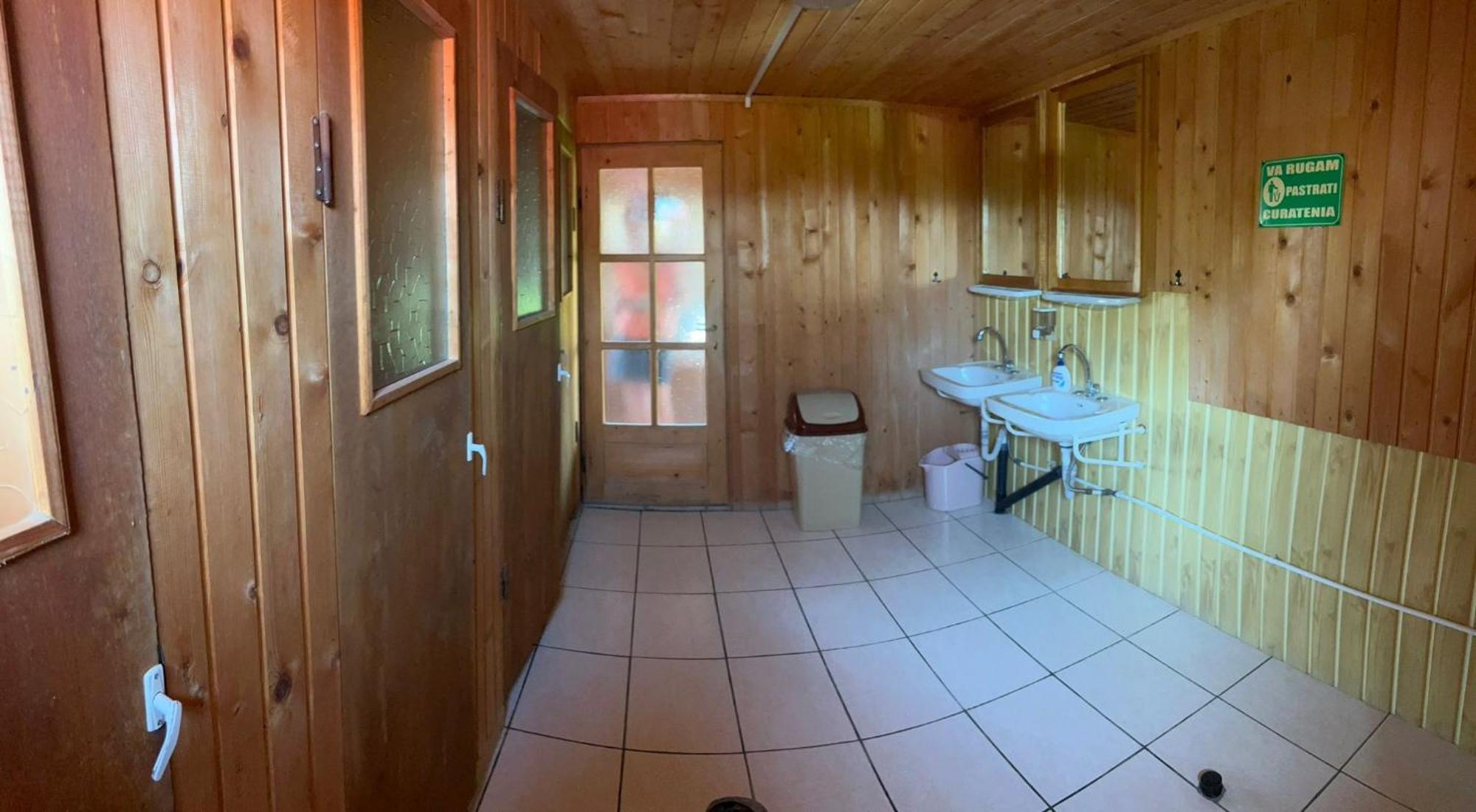 Casa Ellamy Hotell Două Mai Exteriör bild