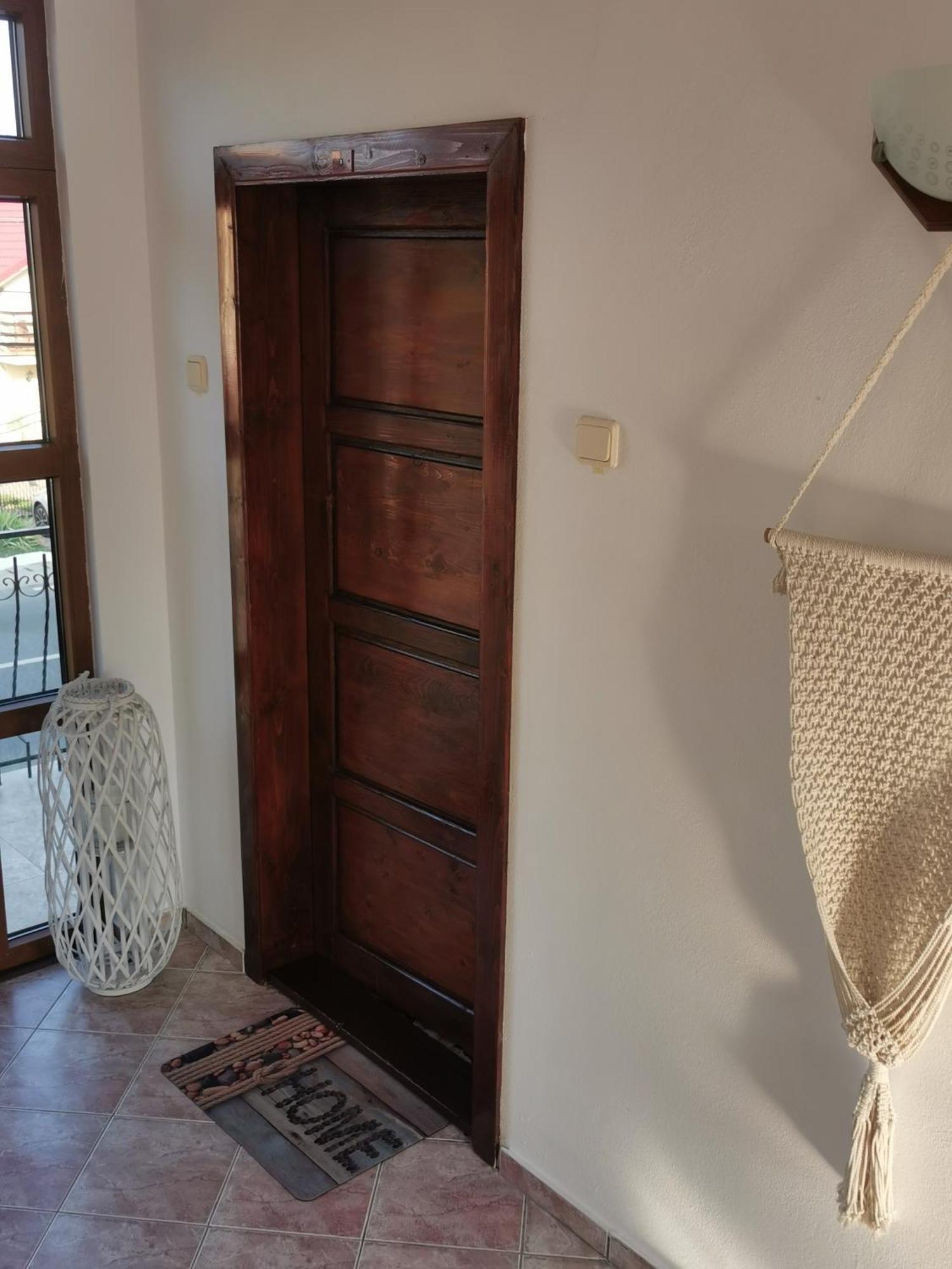 Casa Ellamy Hotell Două Mai Exteriör bild