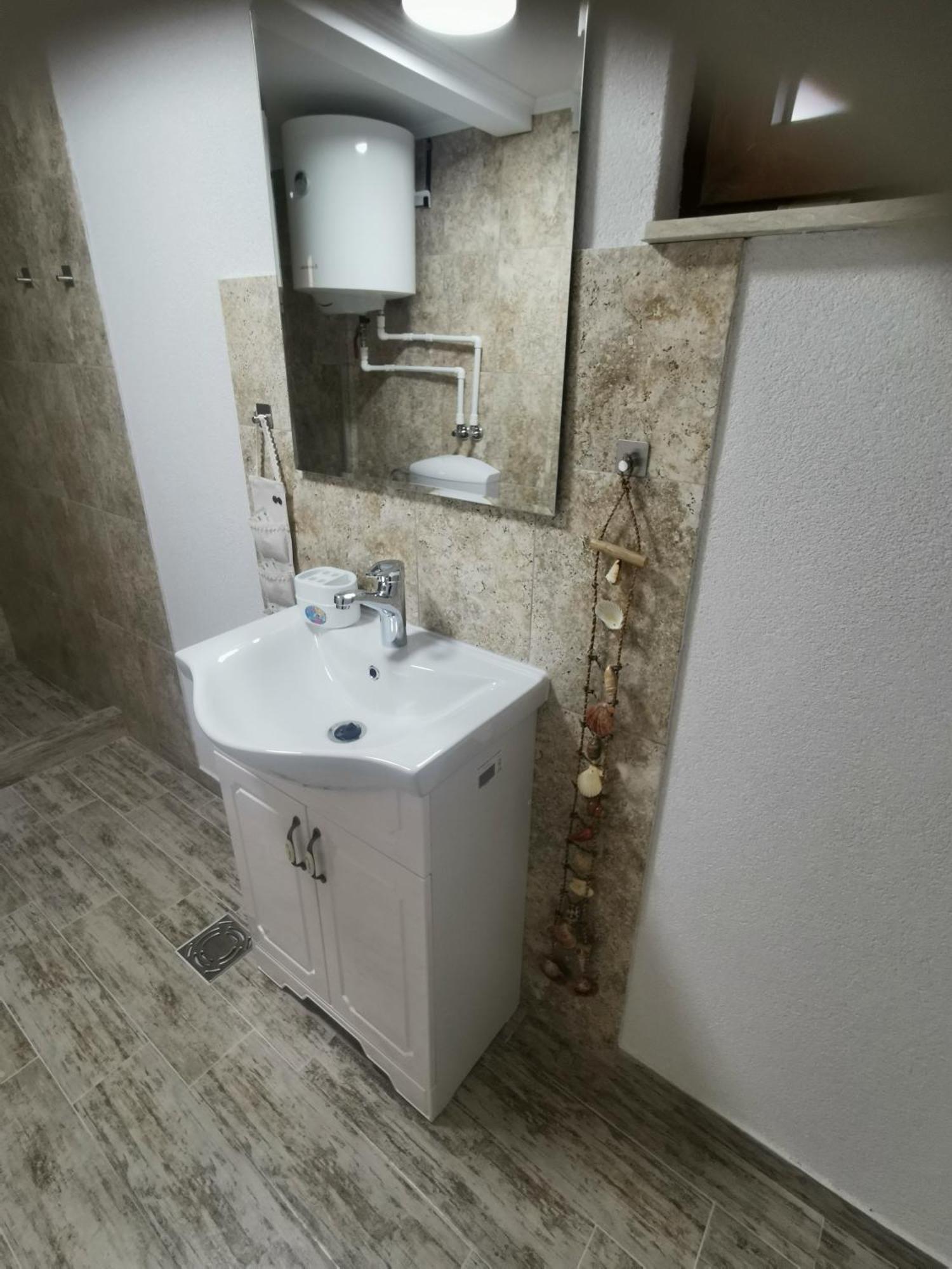 Casa Ellamy Hotell Două Mai Exteriör bild